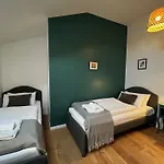 De La Berniere Semesterbostad Brulain